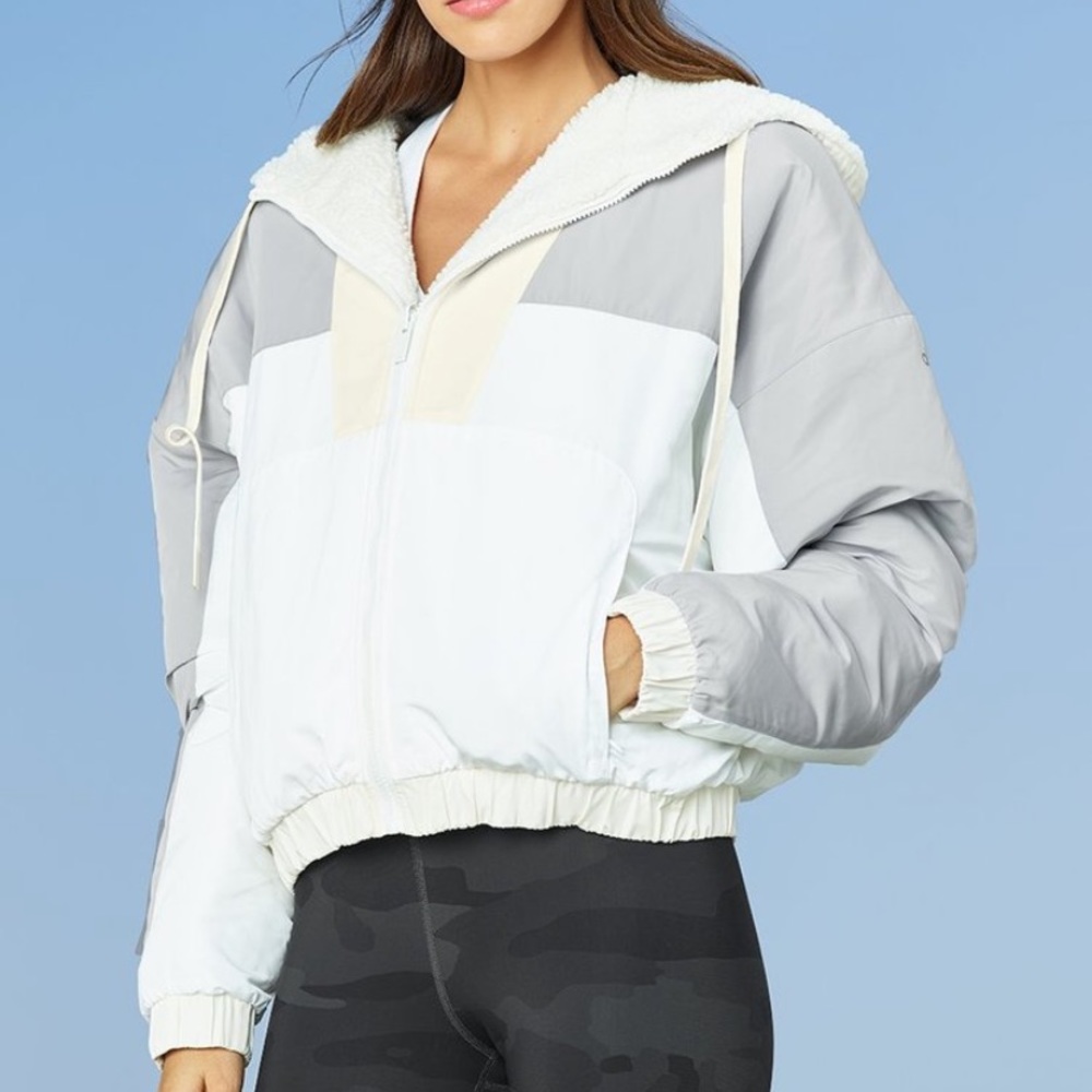 NWT Alo Yoga Duality Reversible Coat